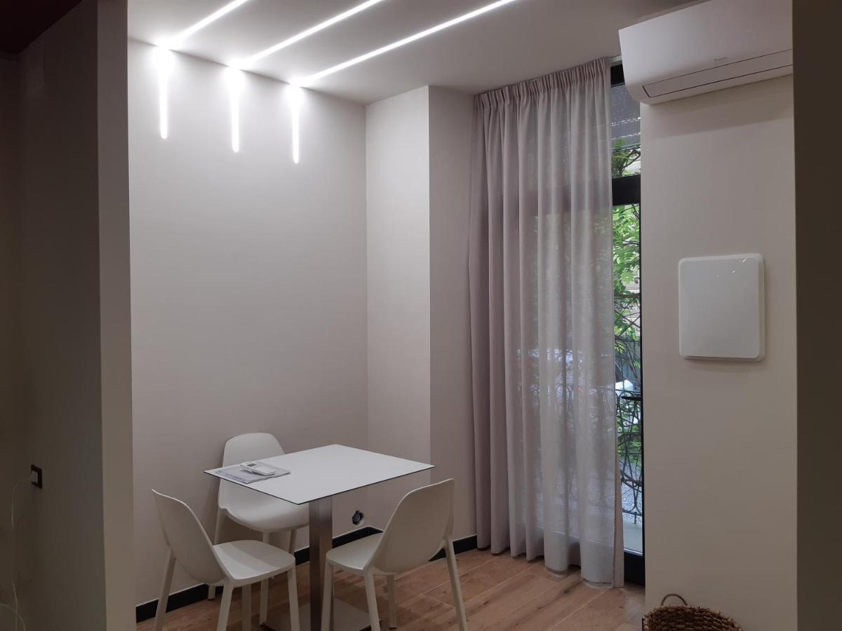 Aparthotel Il Giardino Di Elettra - Freeparking Genua Exterior foto
